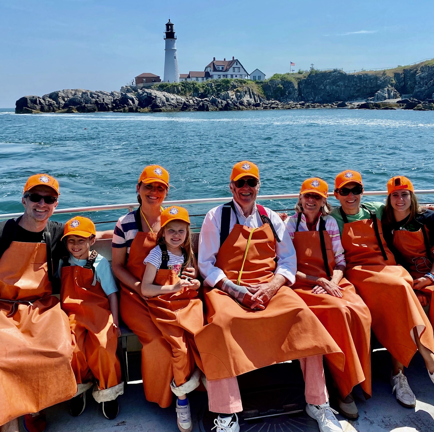 Family On Lucky Catch Sq