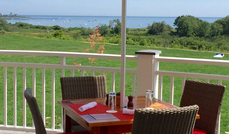 Enjoy an Ocean View at Sea Glass Restaurant