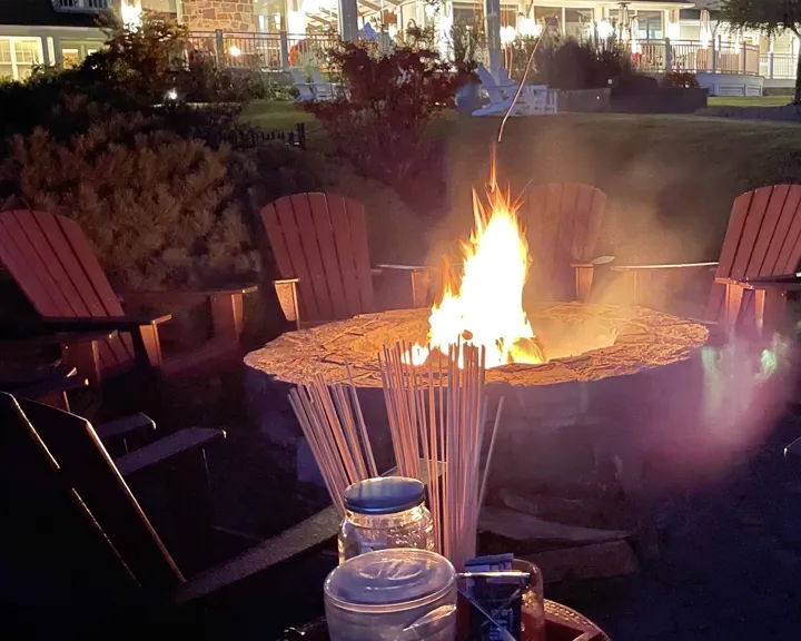 Smore Close In