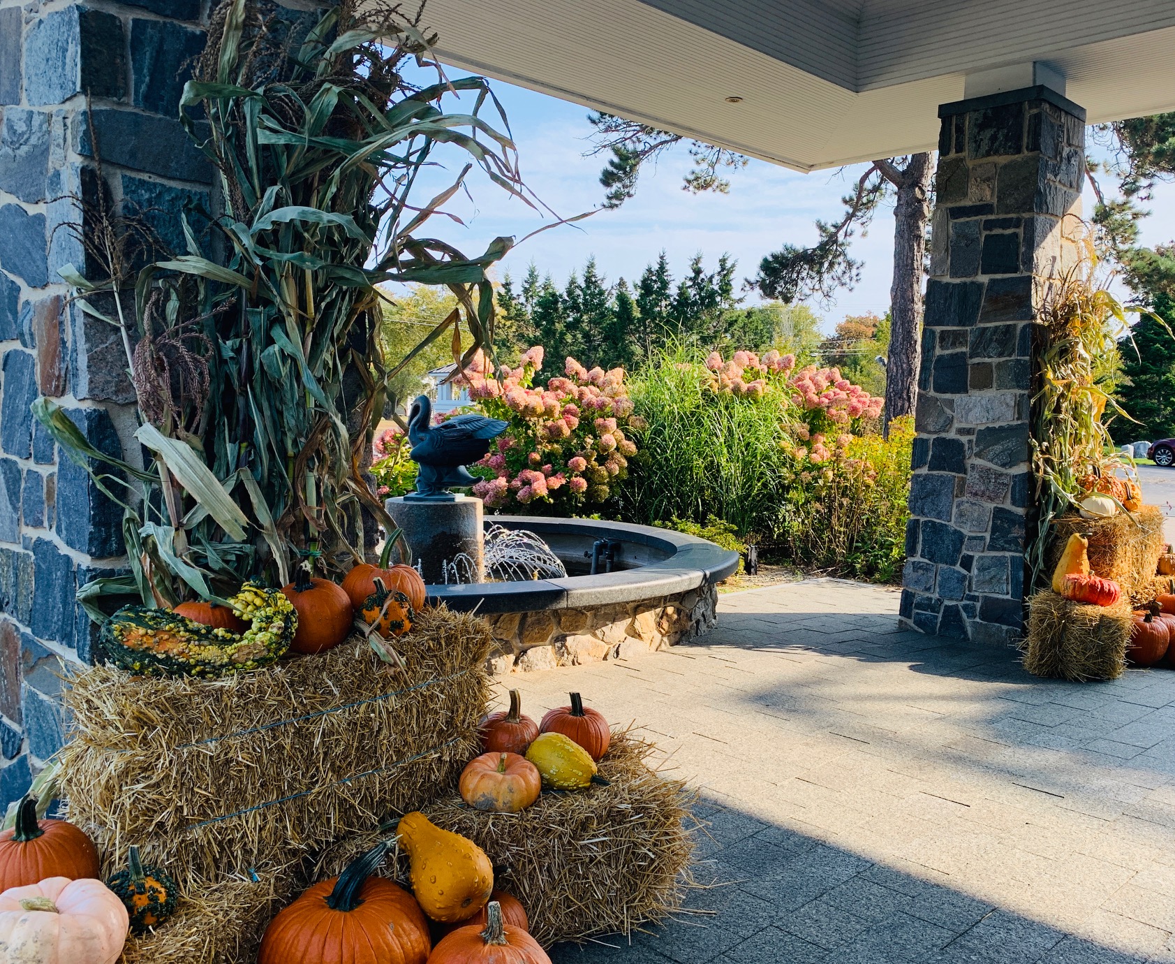 Fountain Inn By The Sea ME In Fall